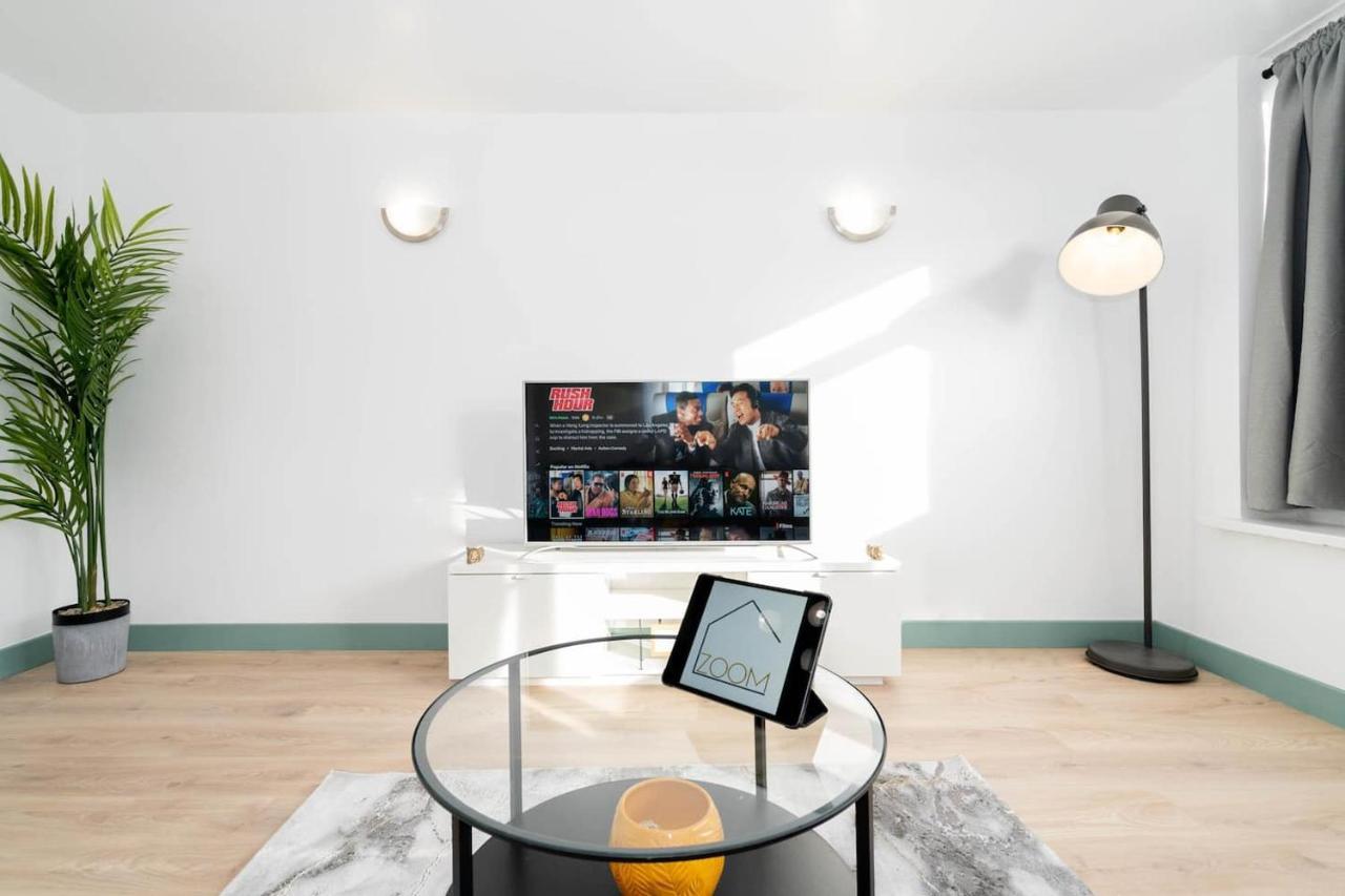 Luxury Urban Oasis In West Midlands Apartment Birmingham Ngoại thất bức ảnh